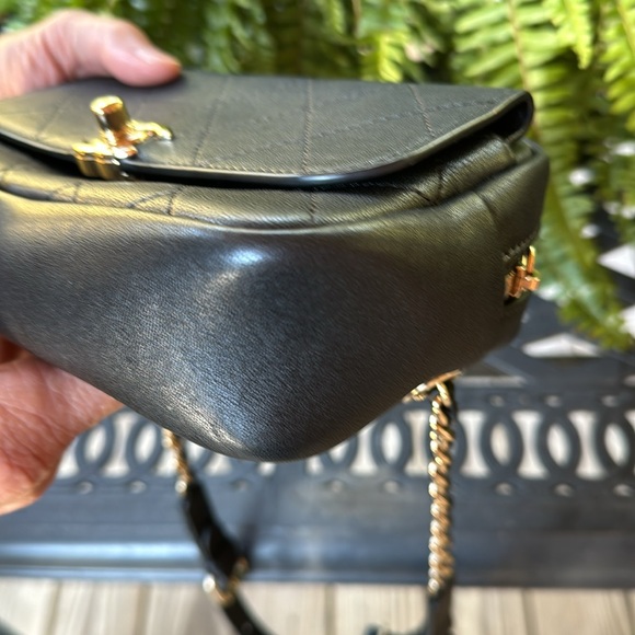 CHANEL NWT 18C BELT BAG - Picture 3 of 7